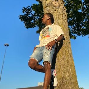 Meet your Posher, Giovanni